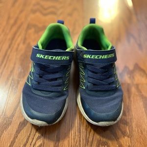 Sketchers Boy Sneakers in Size 12